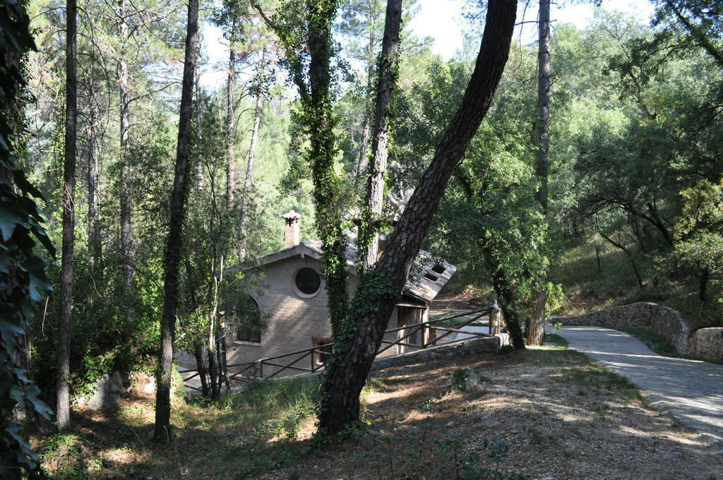 Casa Rural Ermita Santa Maria De La Sierra Villa Arroyo Frio Værelse billede